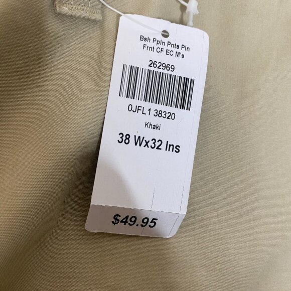 (2) L.L. Bean Classic Fit khaki pants NWT size 38 X 32 mens 100% cotton Lot of 2 - Picture 2 of 6